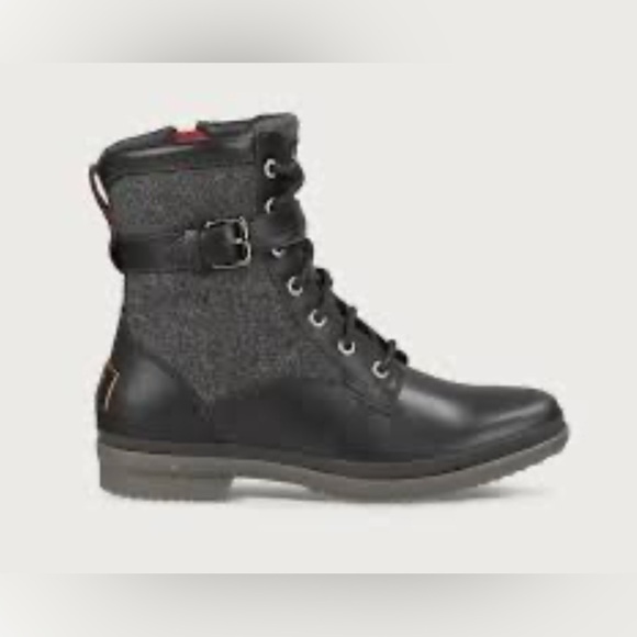 UGG‎ Kesey Boots - Picture 1 of 10